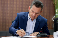 Mauro sanciona lei do cadastro p