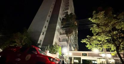 Apartamento pega fogo em pr