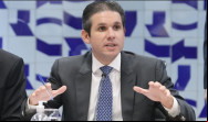 Hugo tira PT de cargo-chave no or